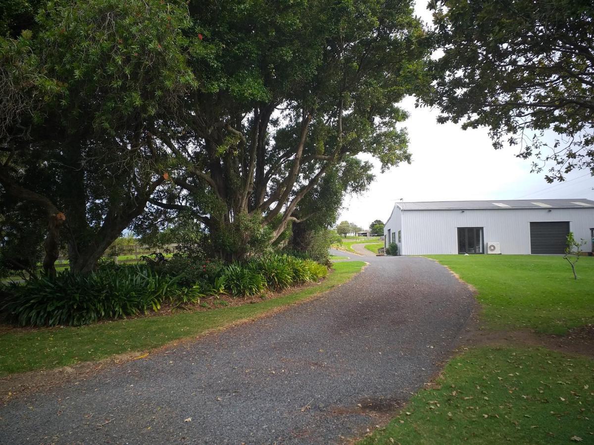 Kaiaua Bayview Farm Apartment オークランド エクステリア 写真