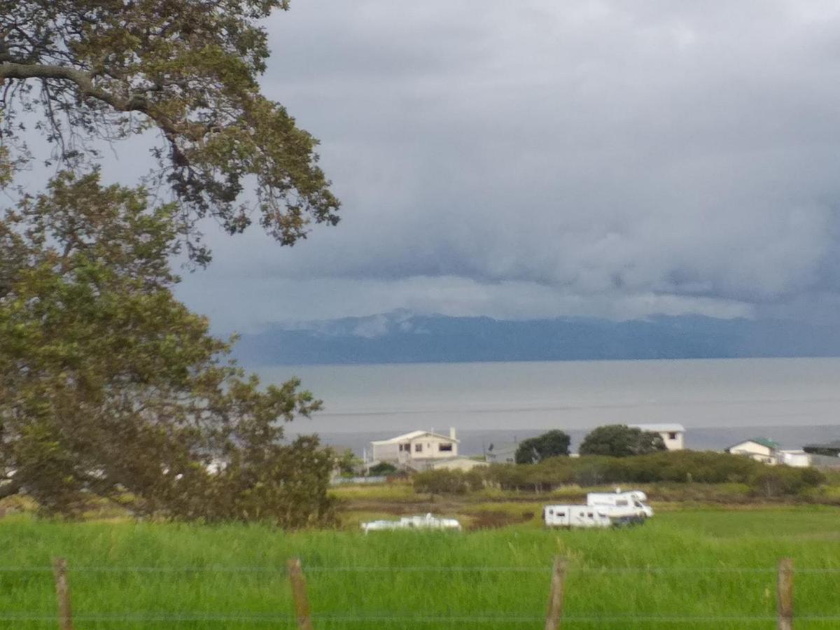 Kaiaua Bayview Farm Apartment オークランド エクステリア 写真