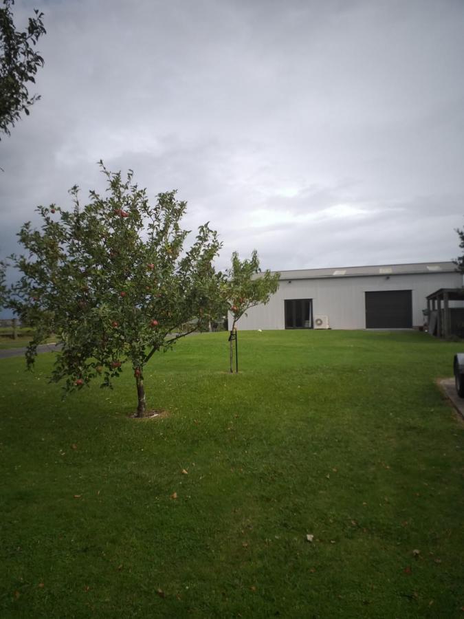 Kaiaua Bayview Farm Apartment オークランド エクステリア 写真