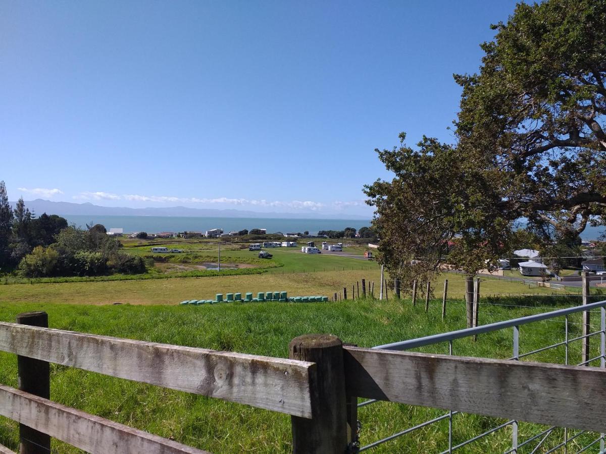 Kaiaua Bayview Farm Apartment オークランド エクステリア 写真